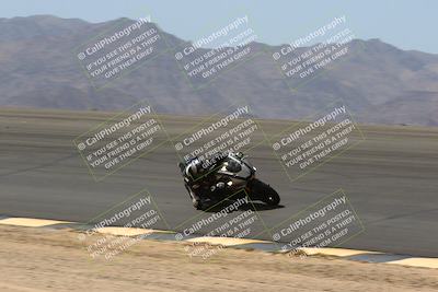 media/Apr-10-2022-SoCal Trackdays (Sun) [[f104b12566]]/Bowl (11am)/